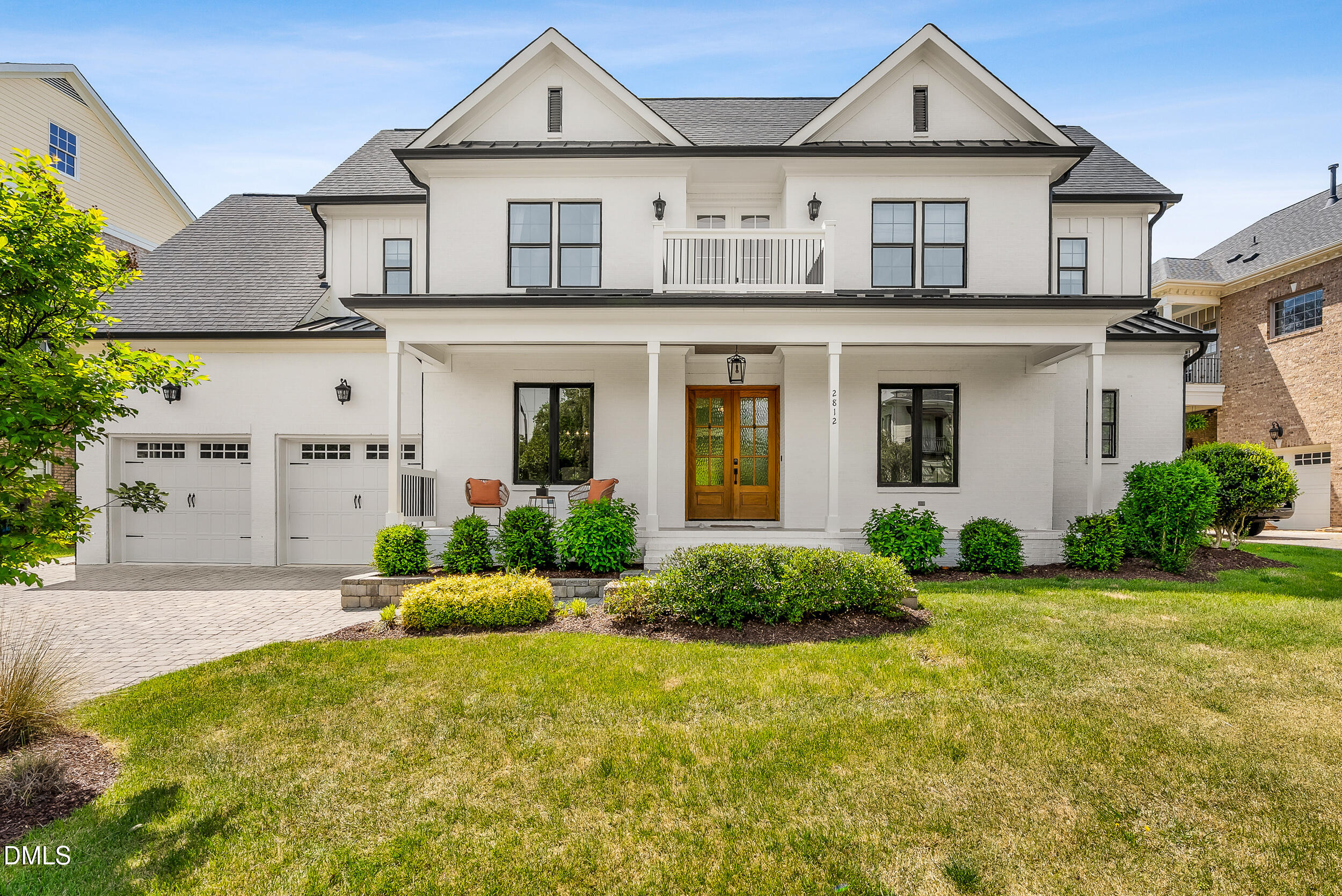 2812 Charleston Oaks Drive