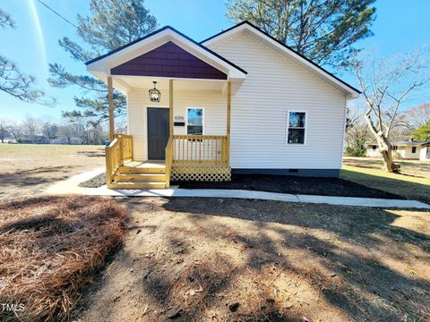 A home in Dunn