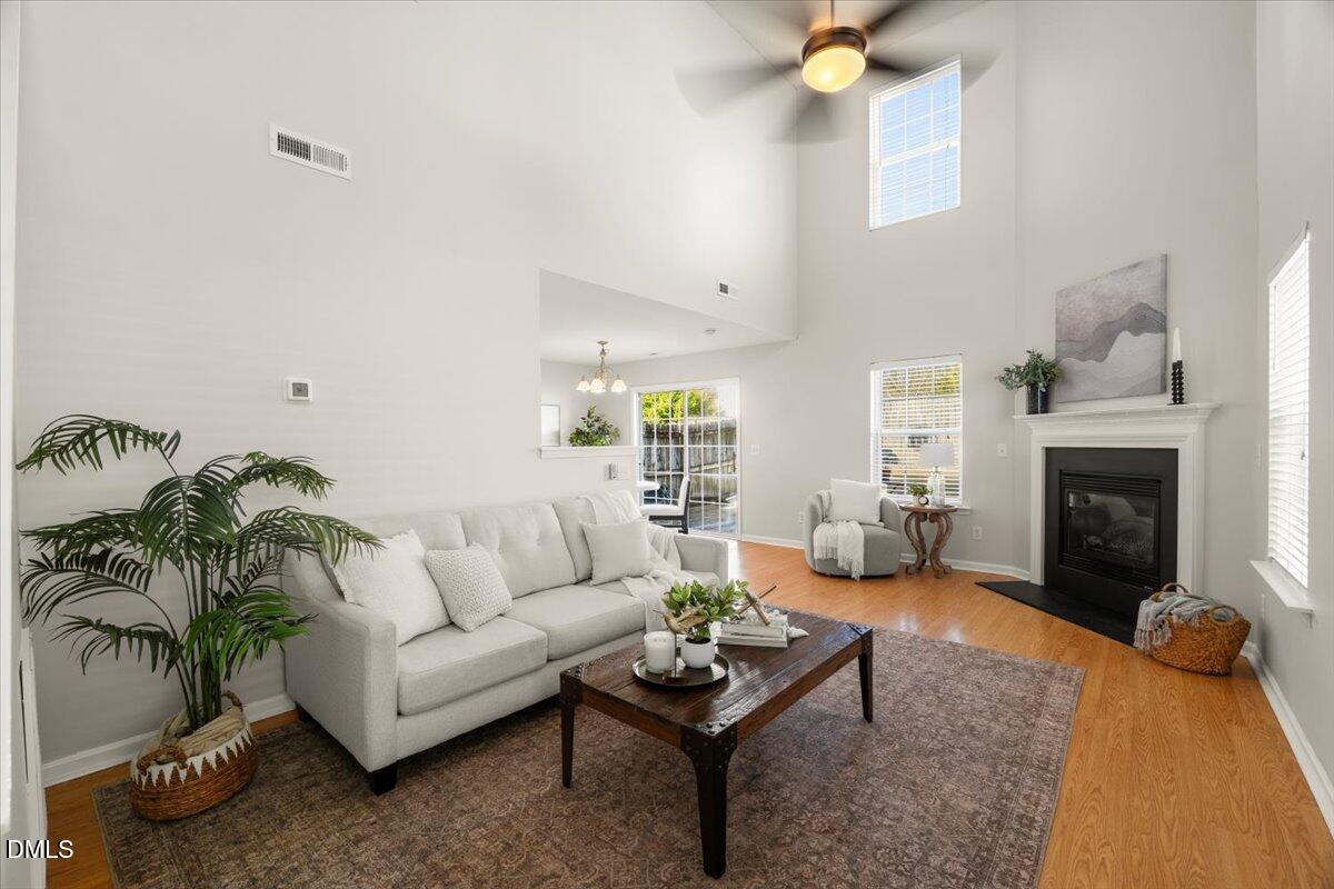 5534 Golden Moss Trail