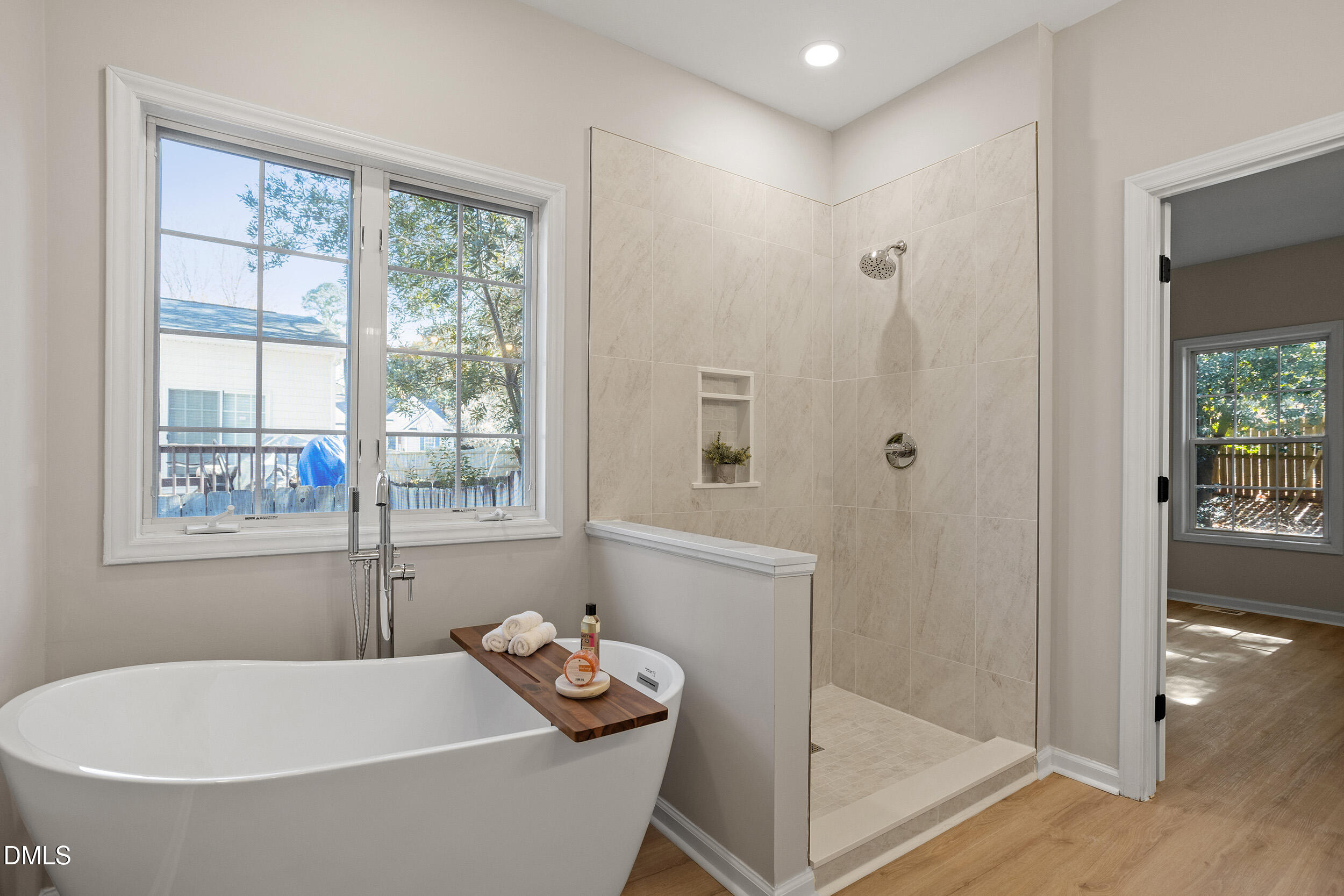 2416 Buckwater Court