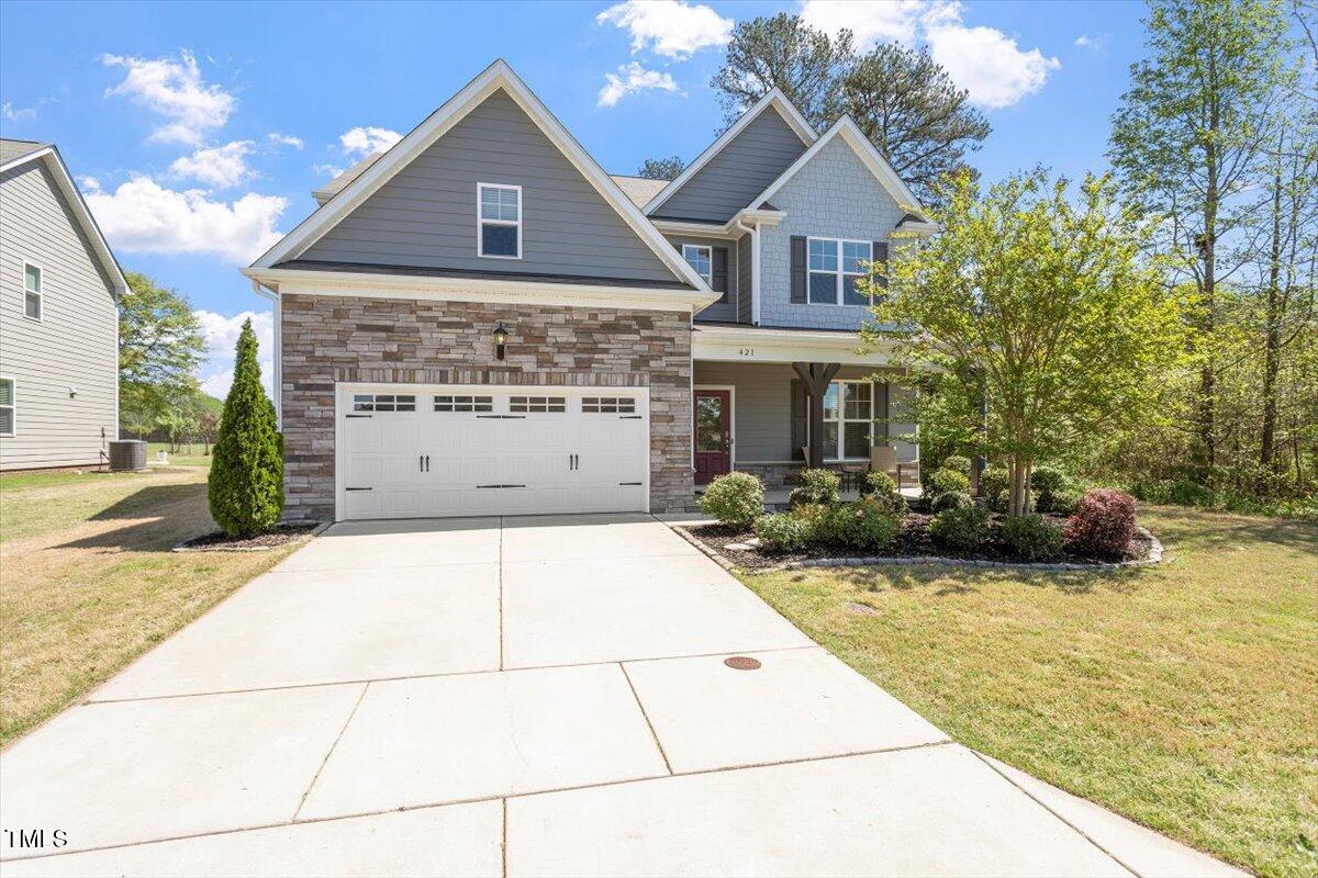 421 Long Lake Drive