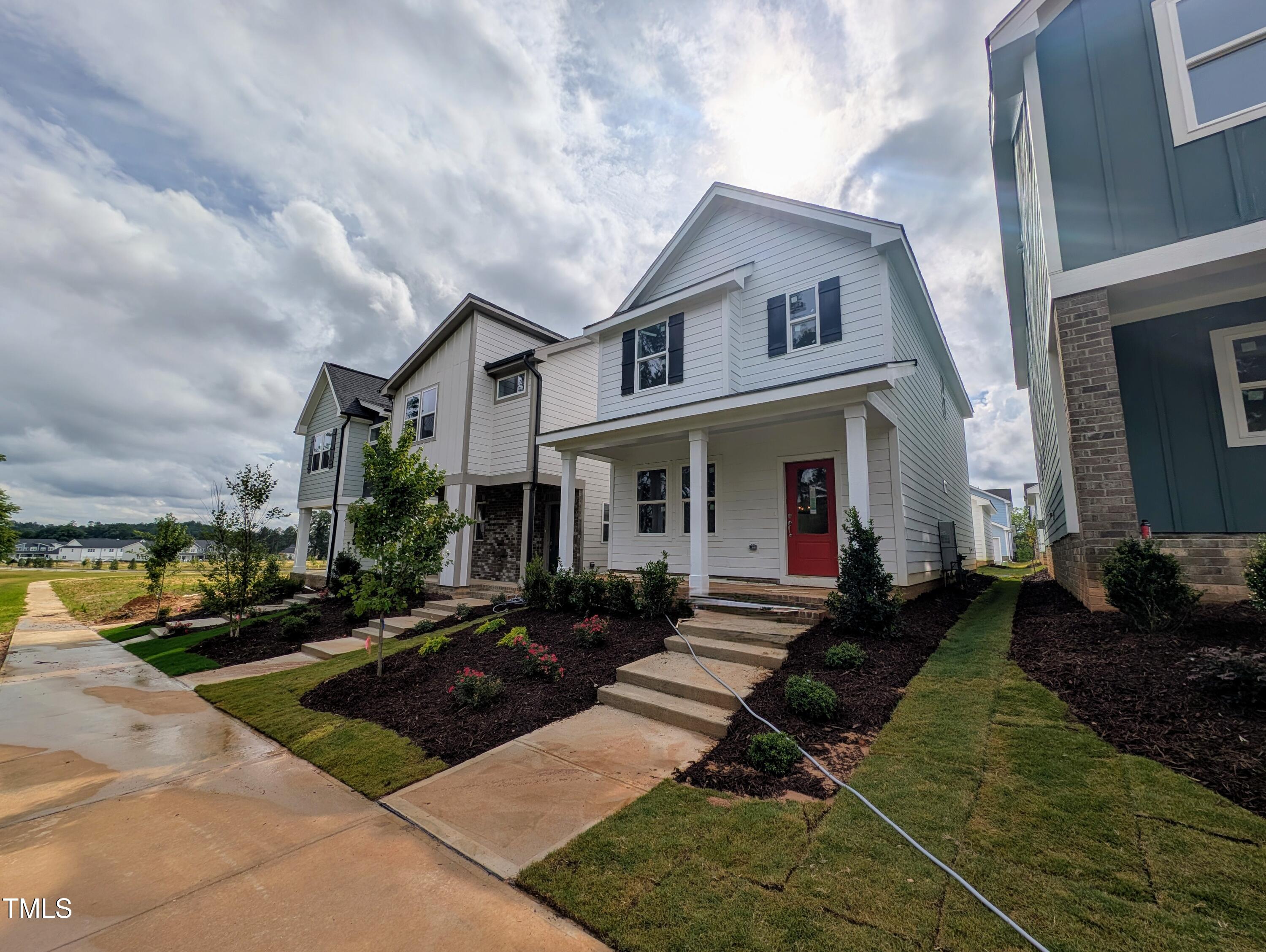 332 Cottage Hill Way