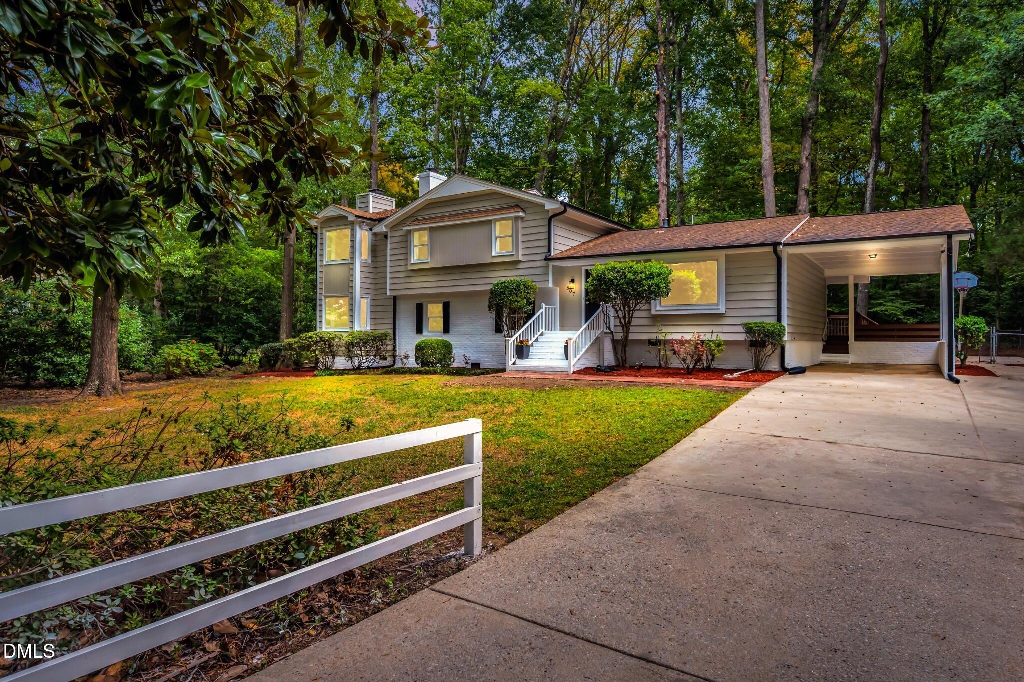 807 Ellynn Drive