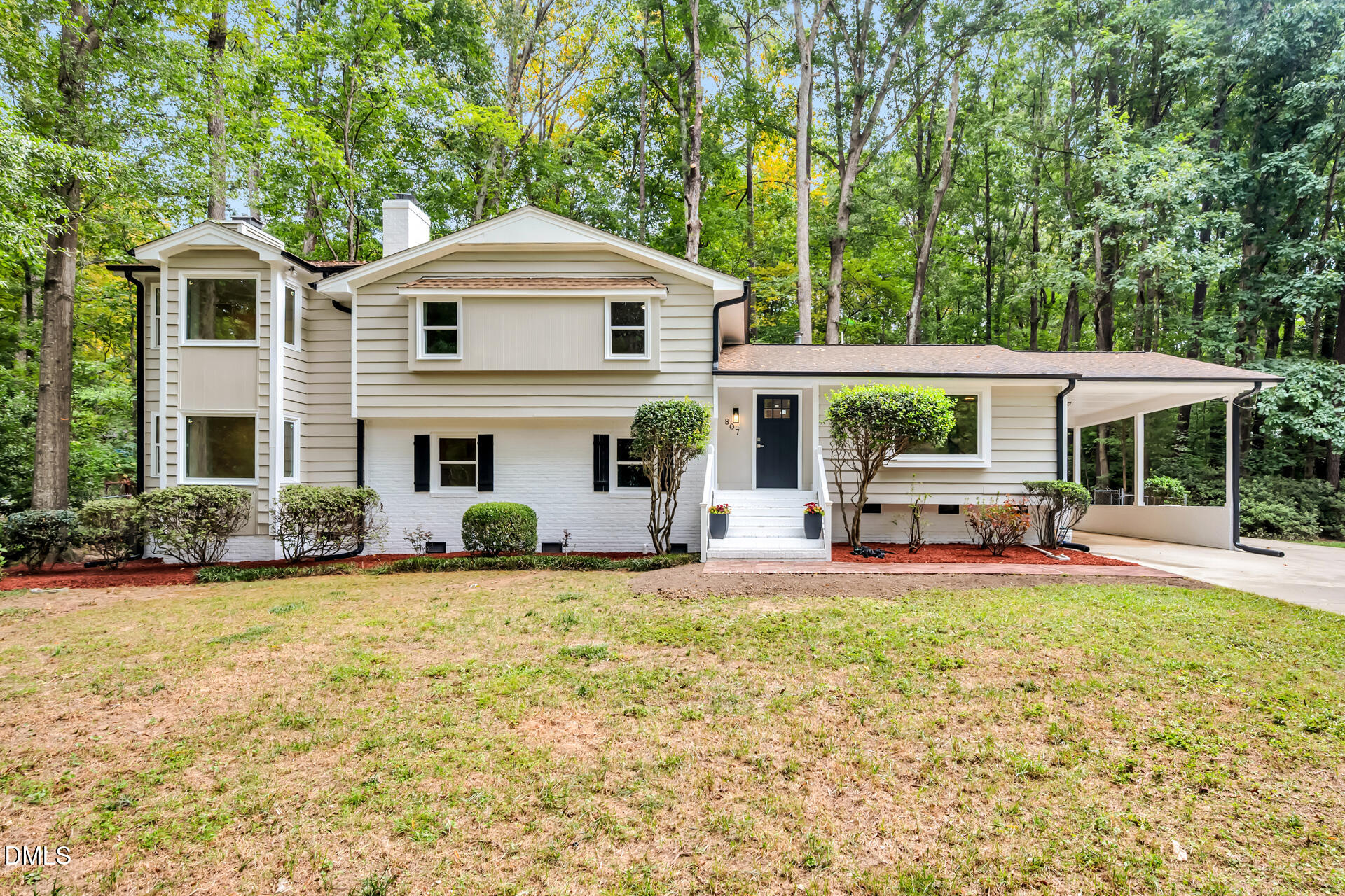 807 Ellynn Drive