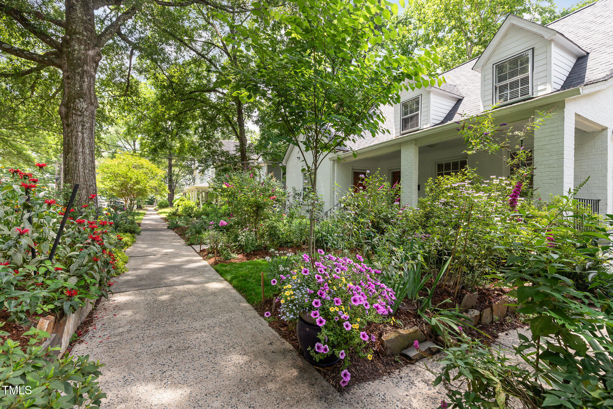 821 Onslow Street