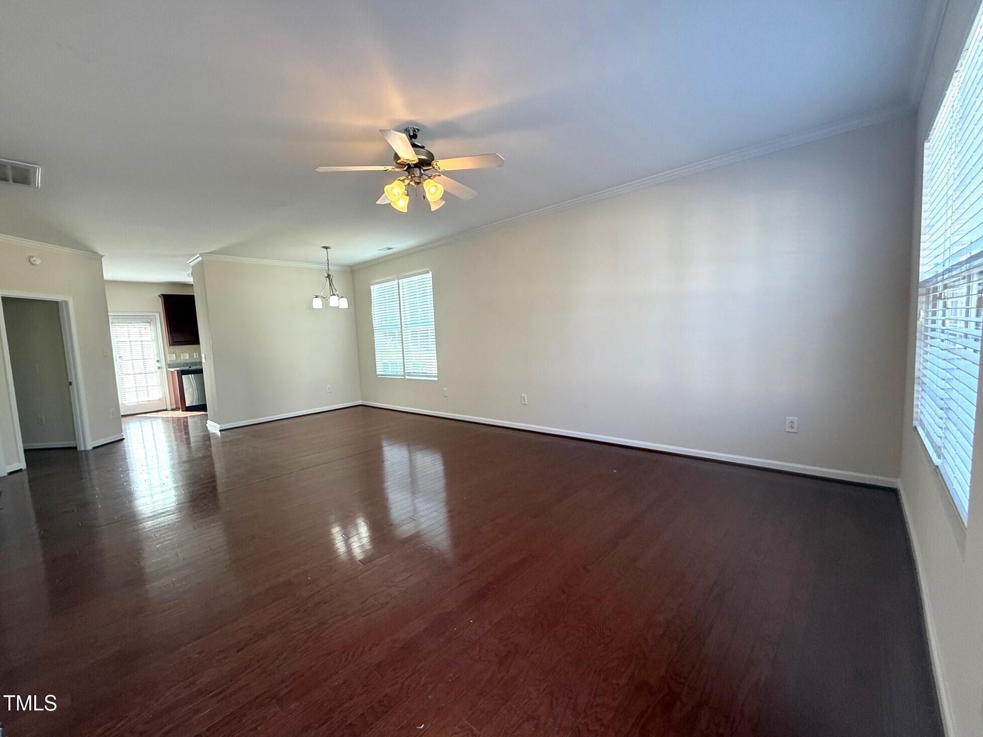 552 Writers Way