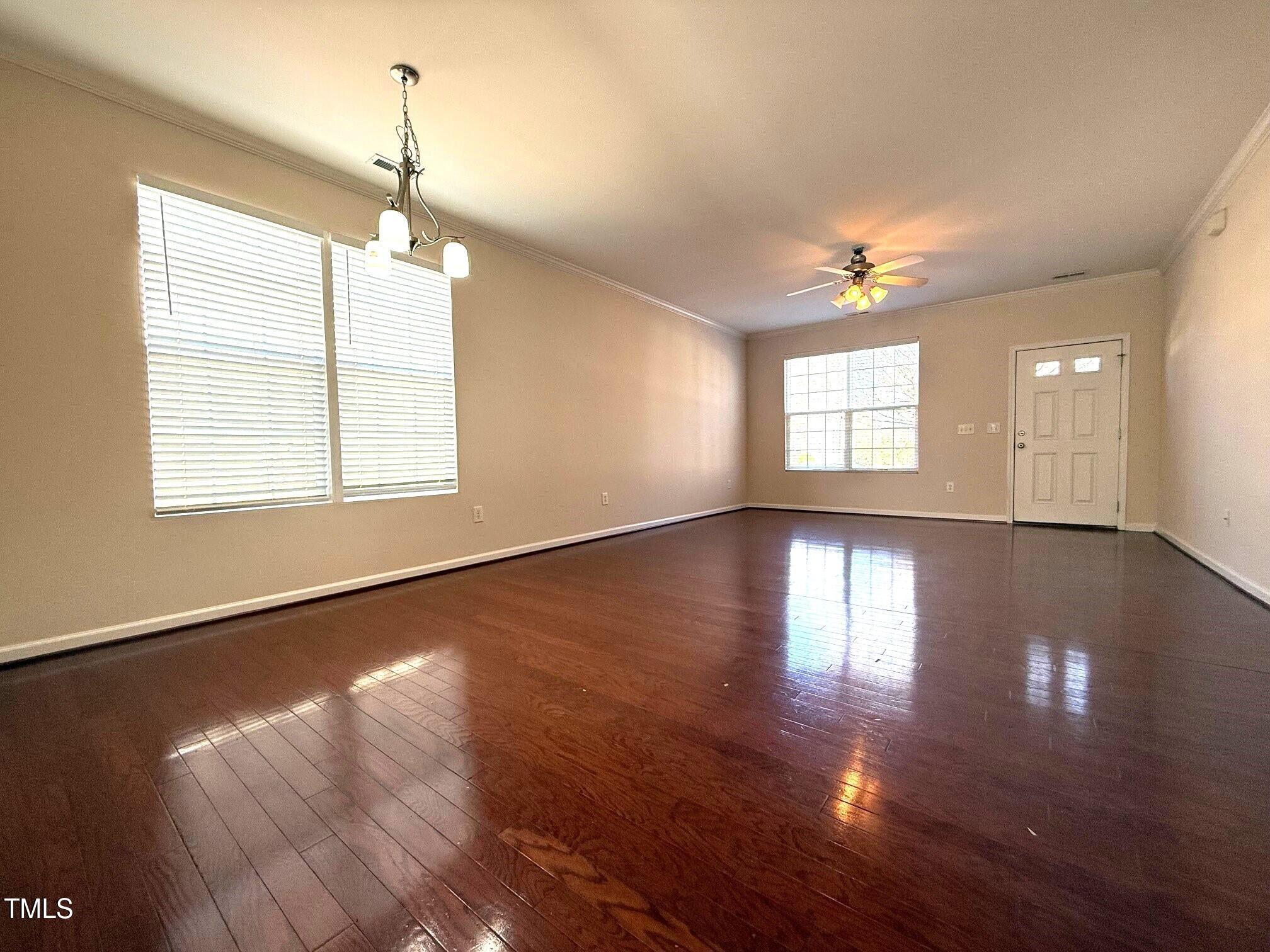 552 Writers Way