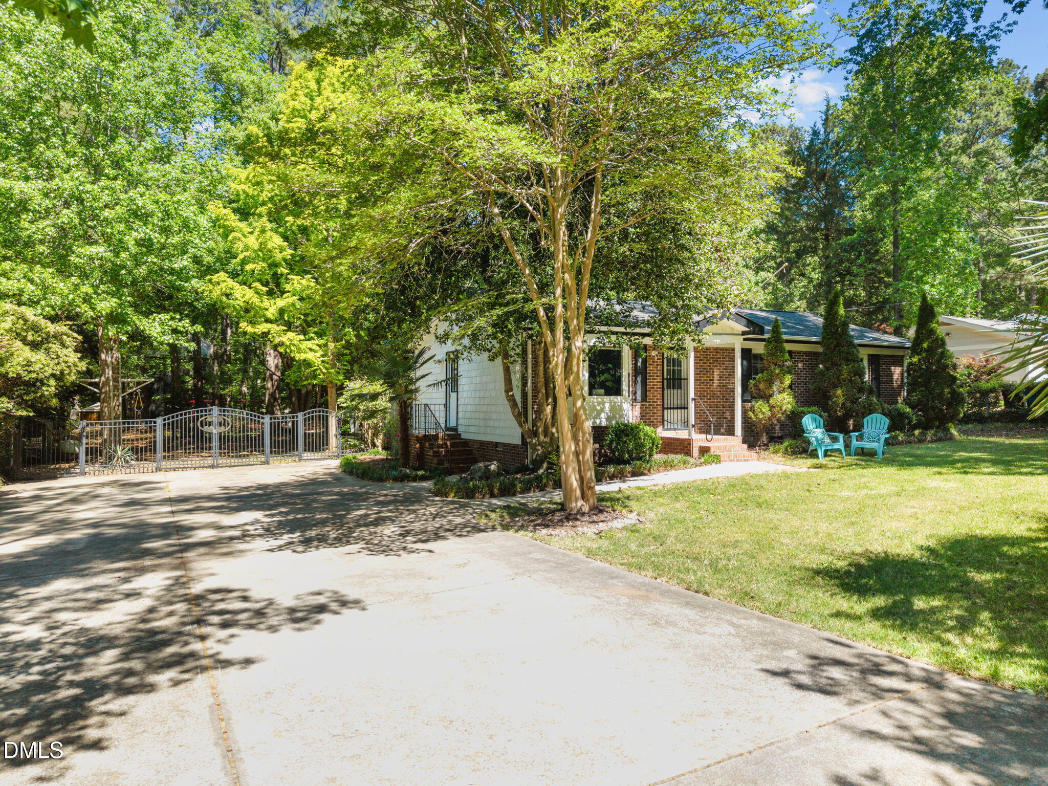 9212 Holly Springs Road