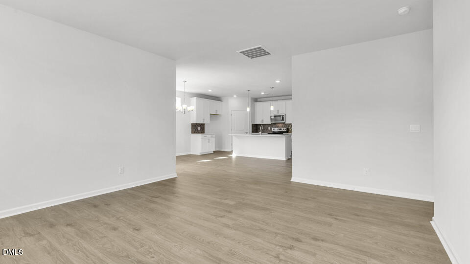 365 Alexis Loop