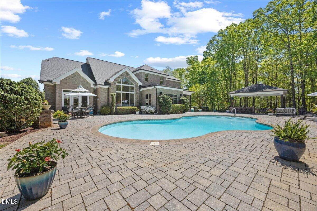 417 Laurel Knoll Drive