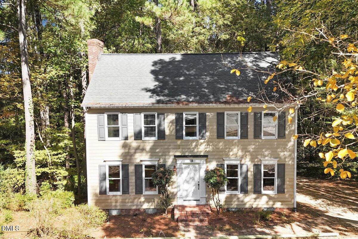 18 W Bridlewood Trail