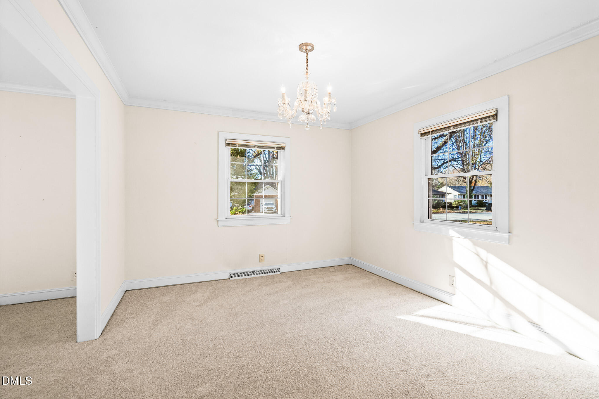 1021 Tarleton Avenue