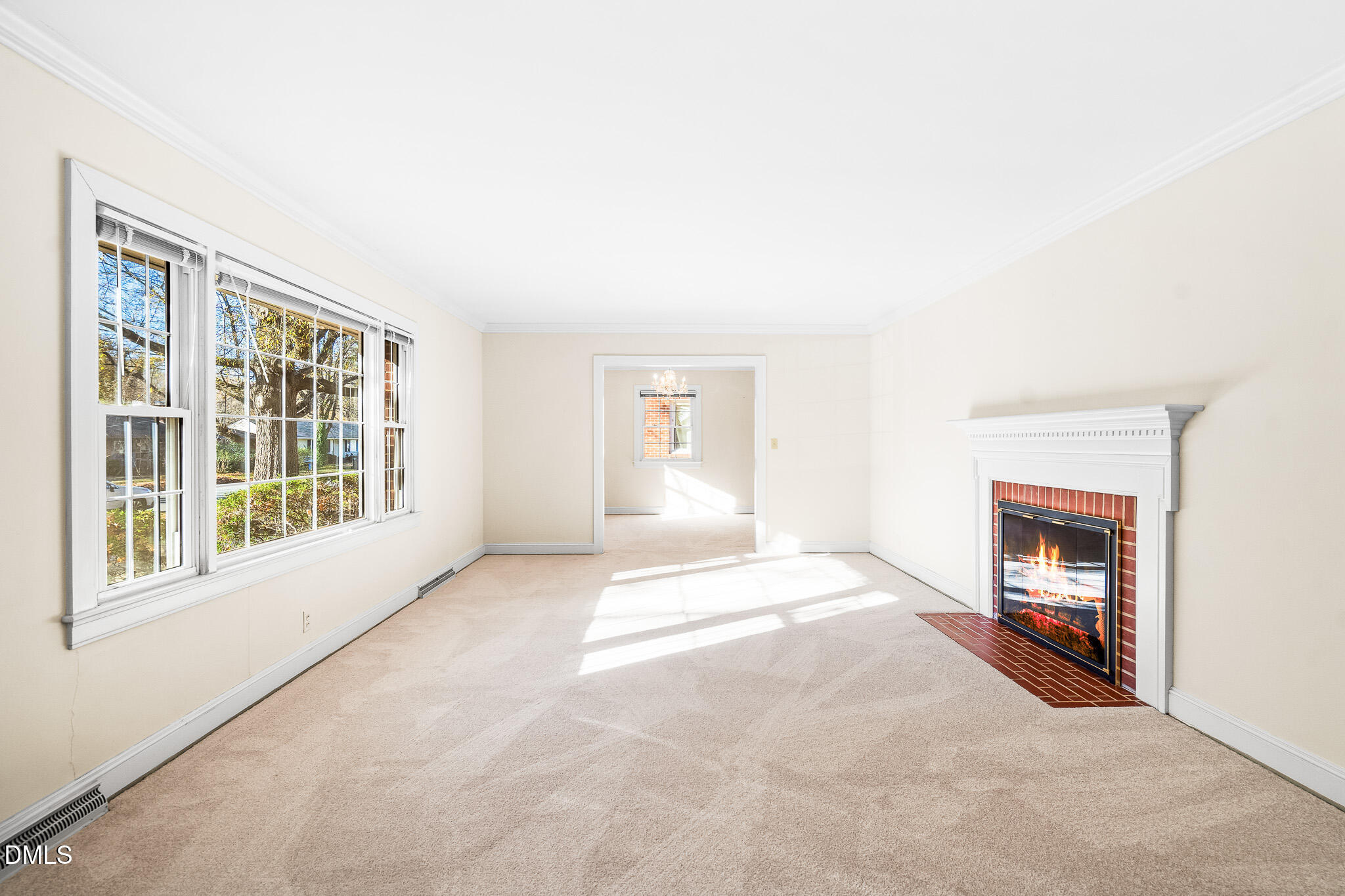 1021 Tarleton Avenue