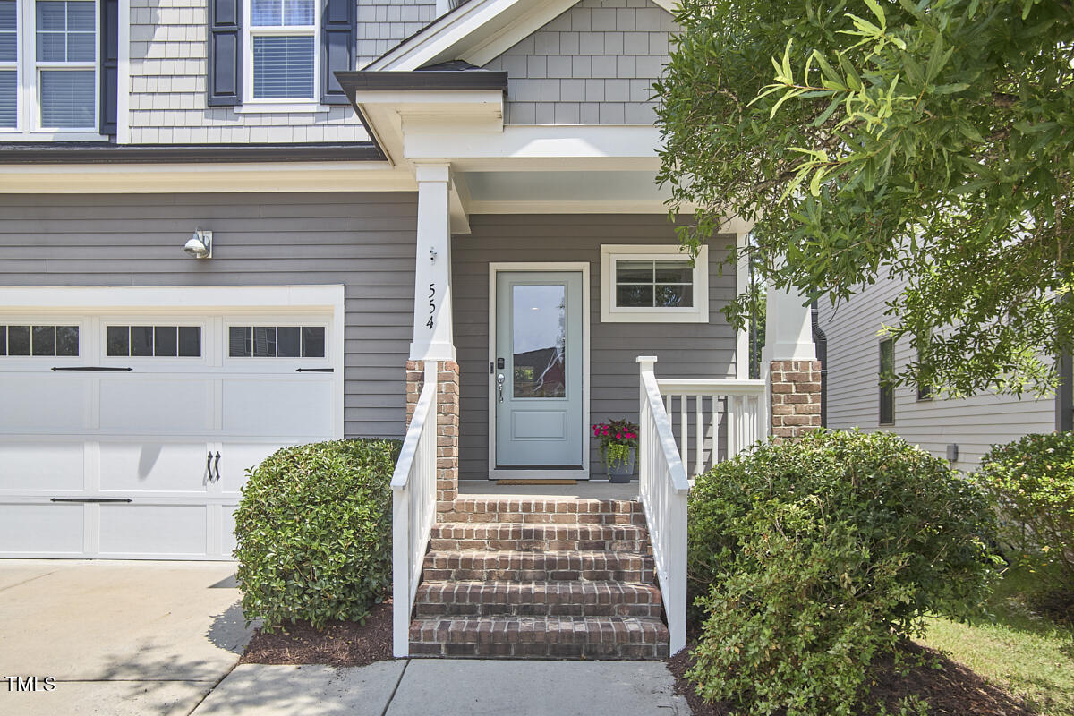 554 Beacon Ridge Boulevard
