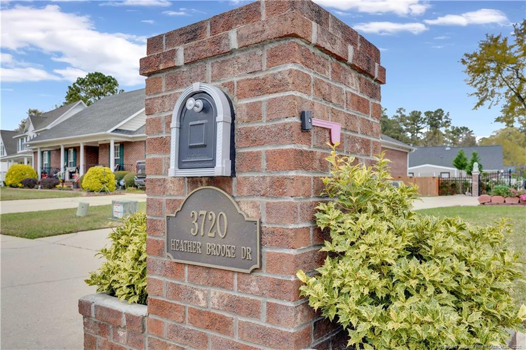 3720 Heatherbrooke Drive