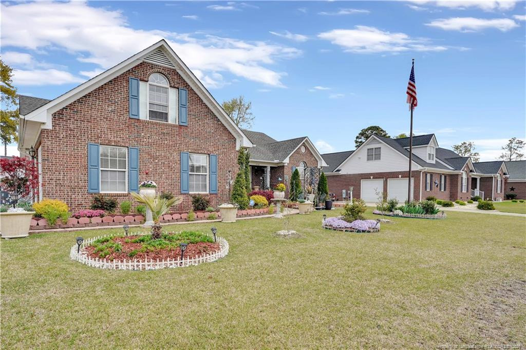 3720 Heatherbrooke Drive