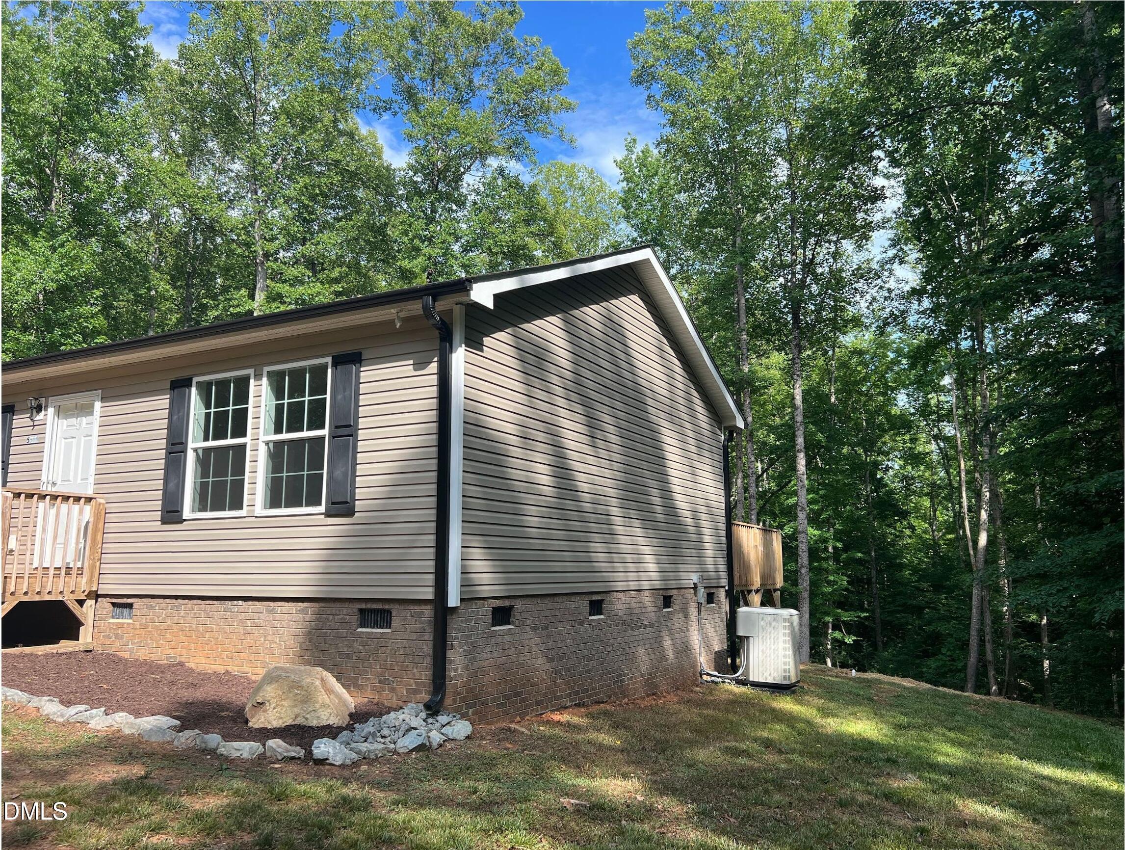5586 Shelton Creek Road