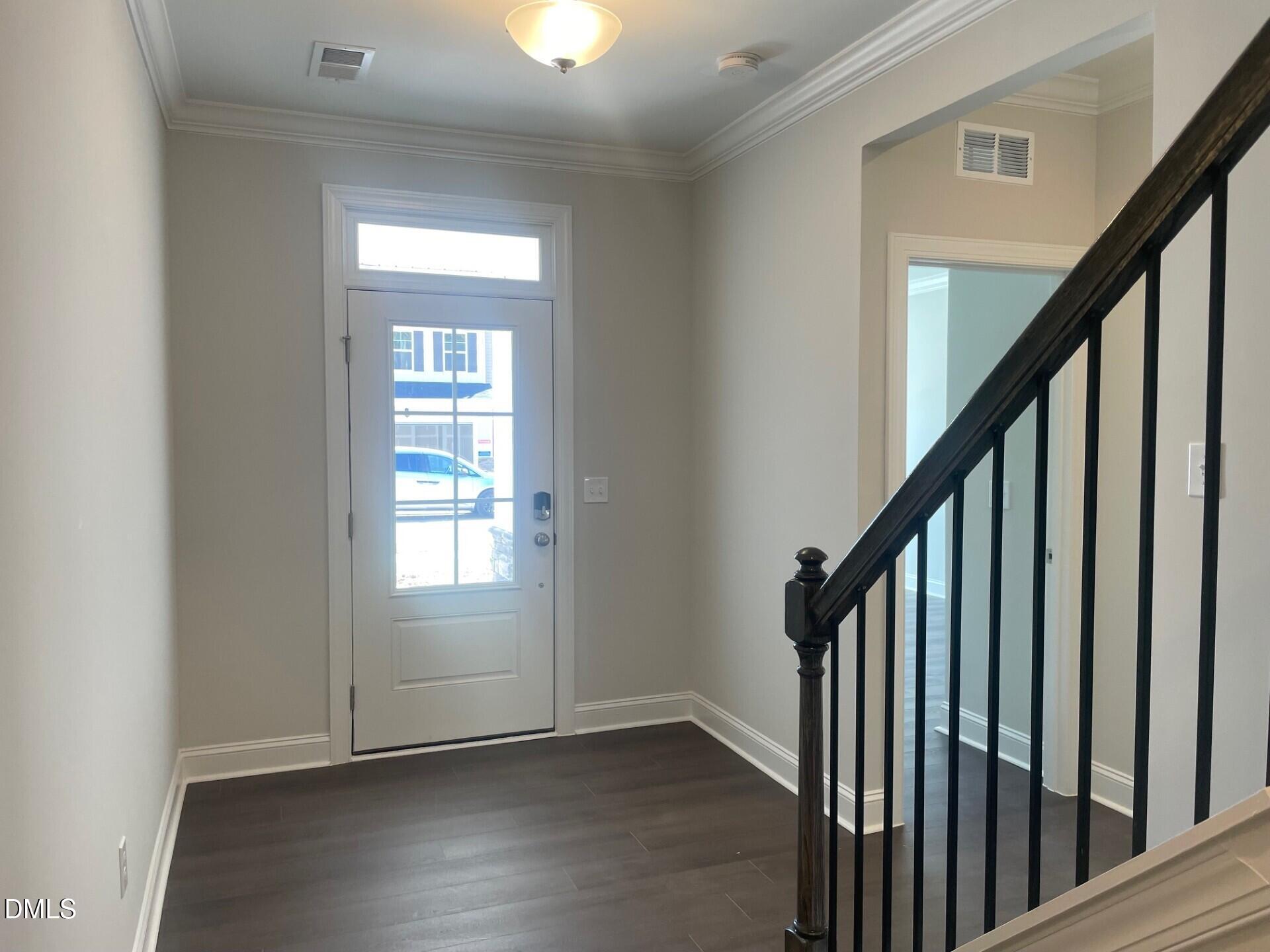 1008 Red Roses Avenue