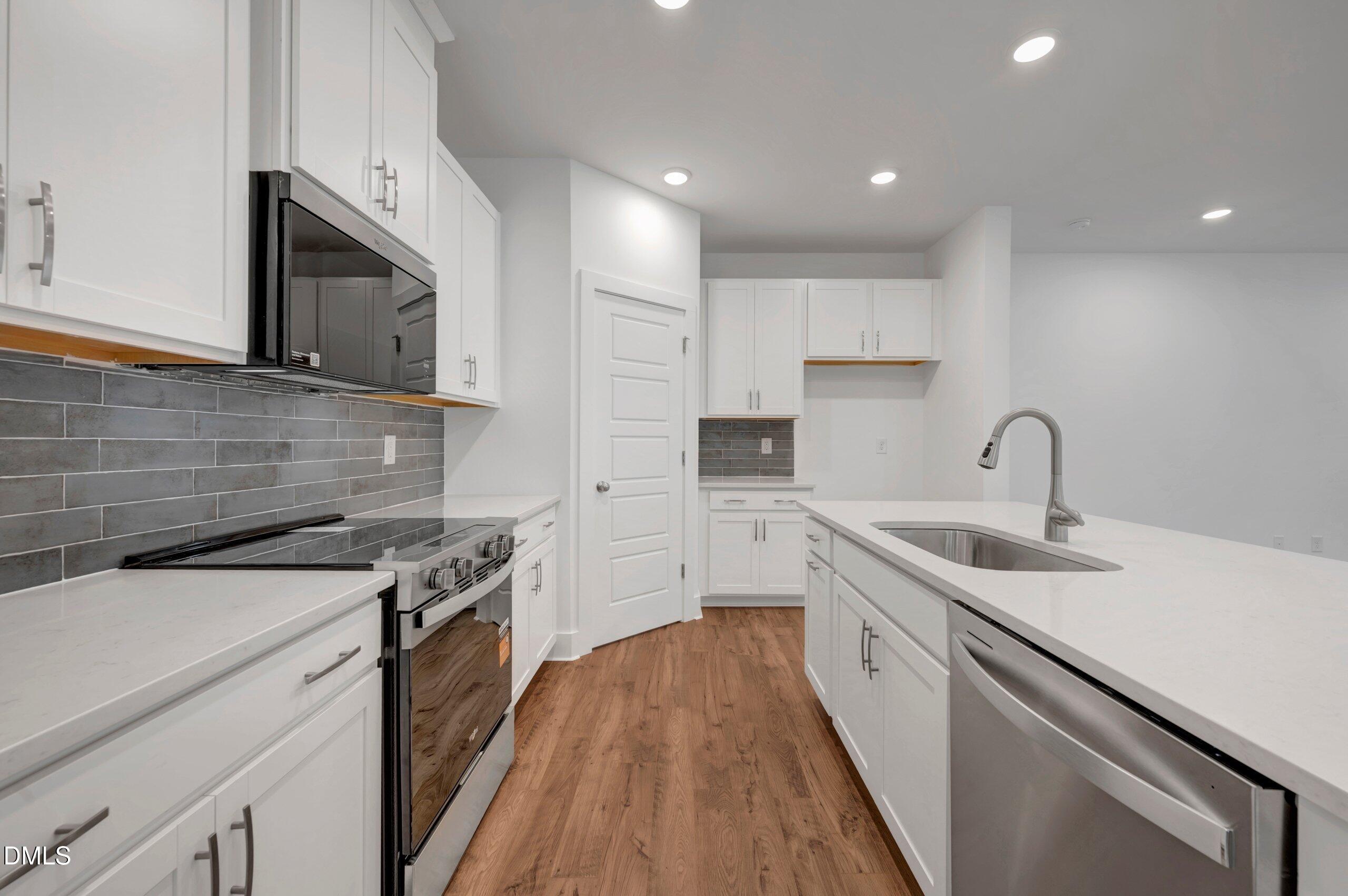 112 Silver Pine Drive 57