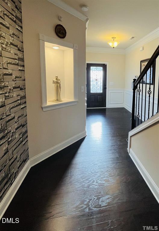 1869 Blue Jay Point