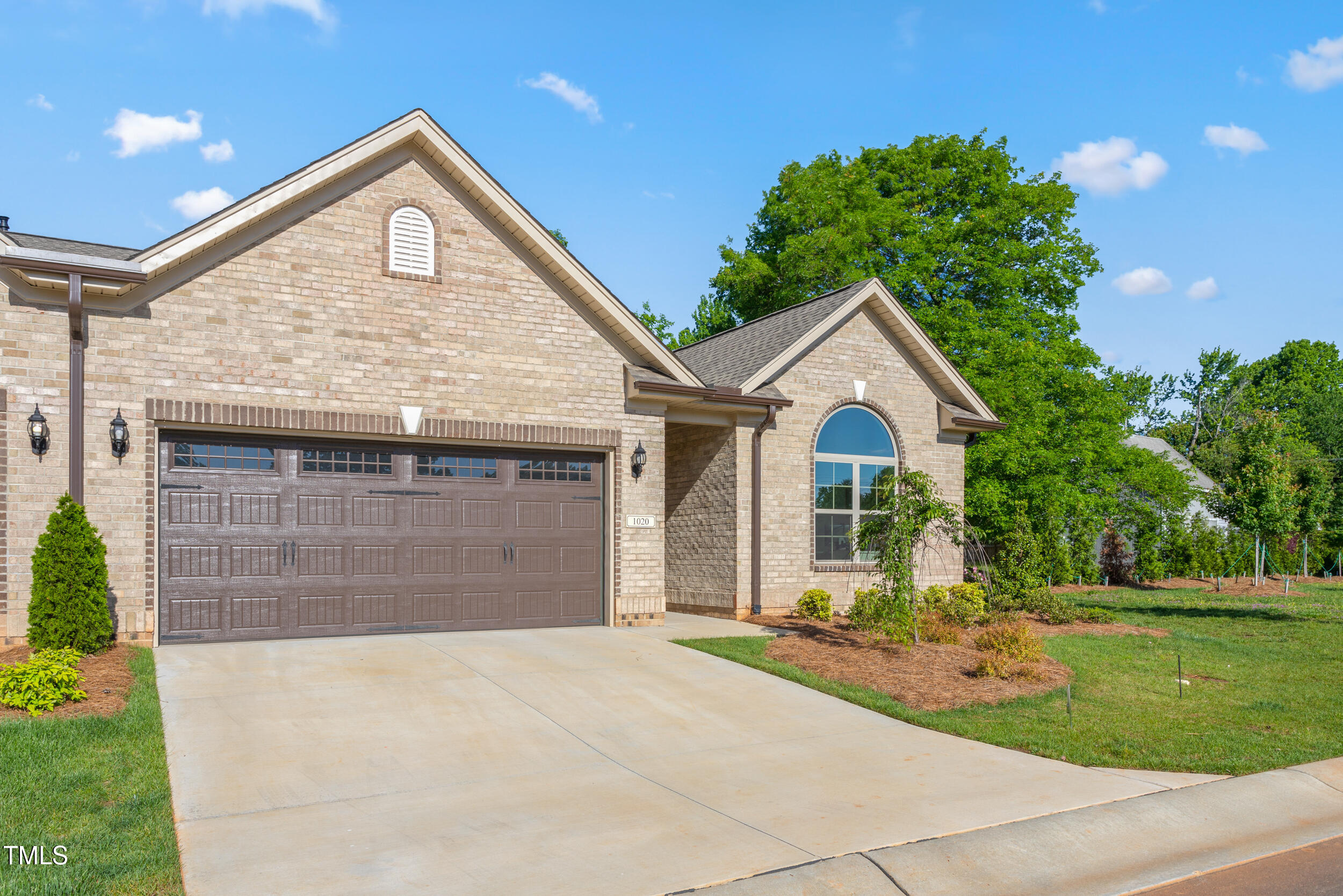 1053 Beechcraft Drive 124