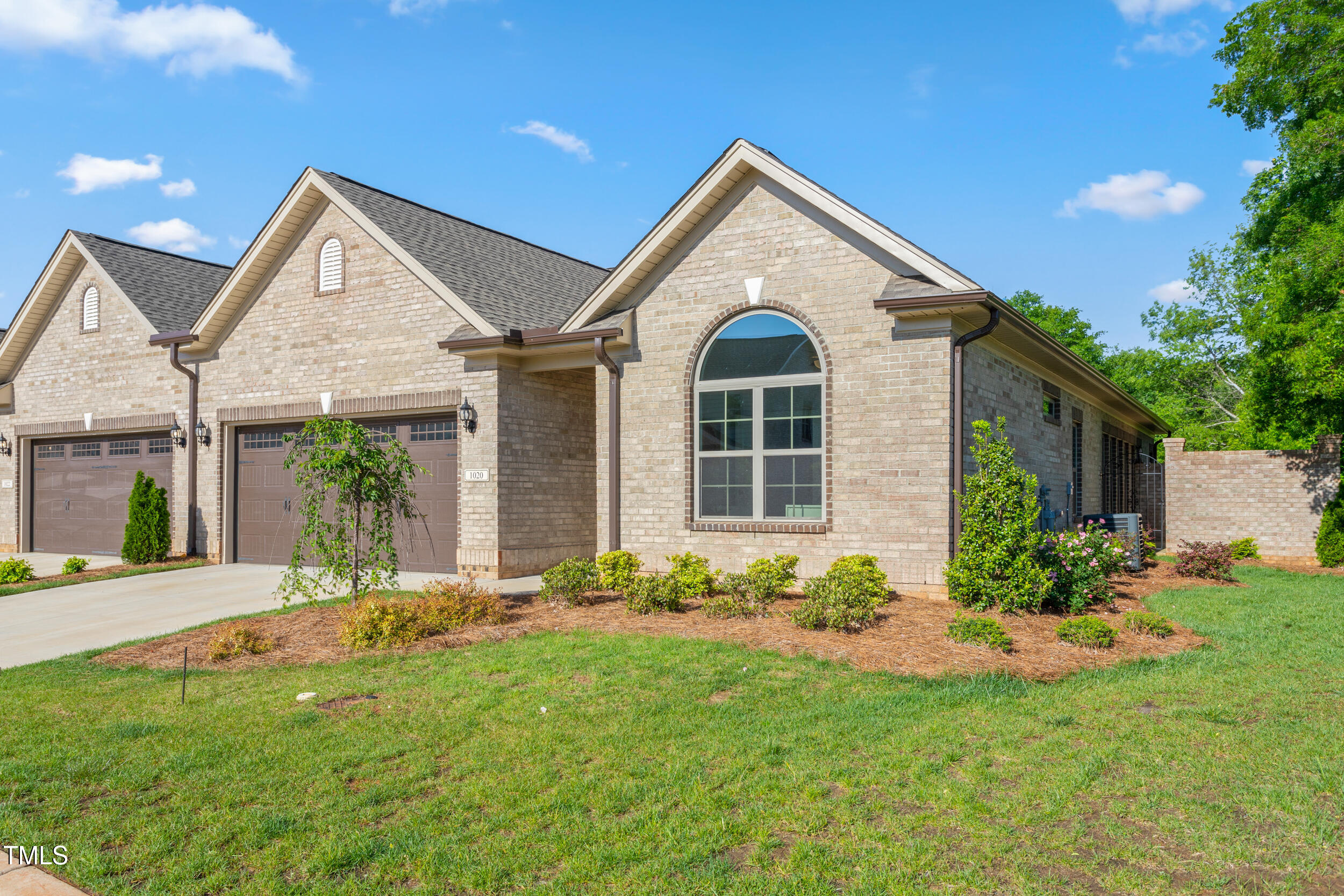 1053 Beechcraft Drive 124