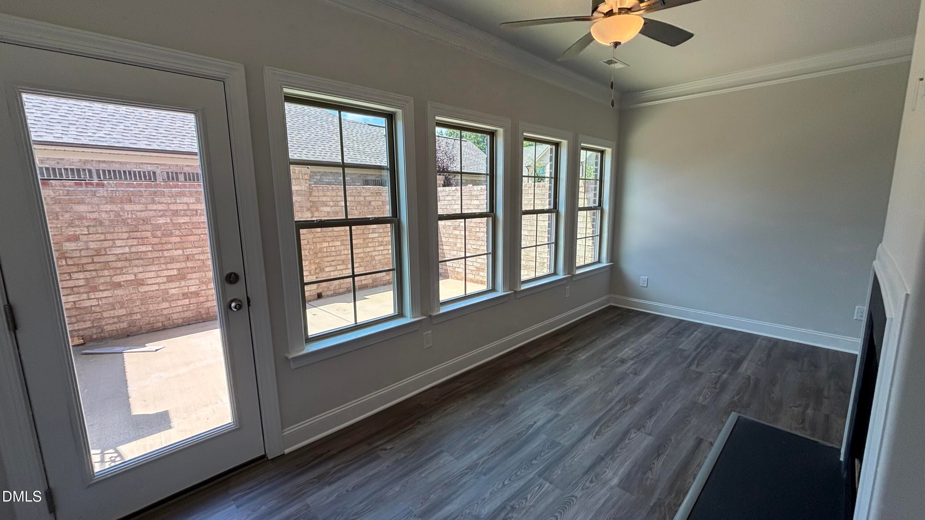 1053 Beechcraft Drive 124