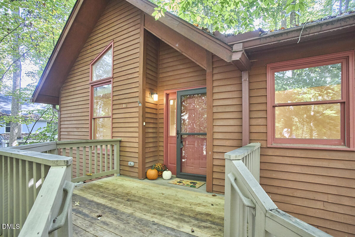 112 Creekview Circle