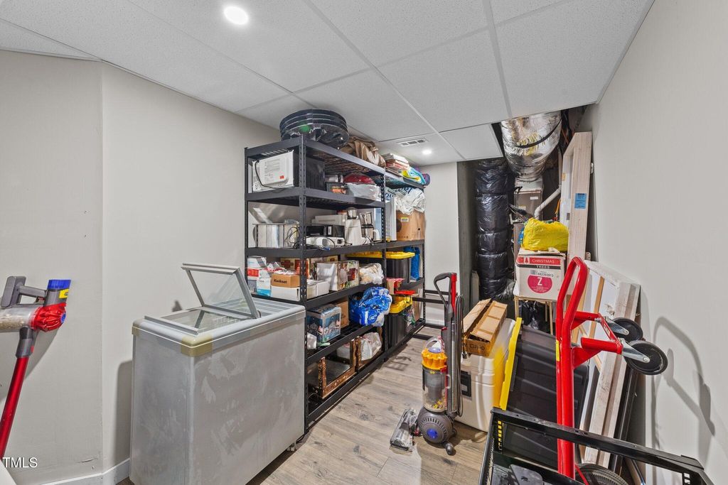 listing image 54