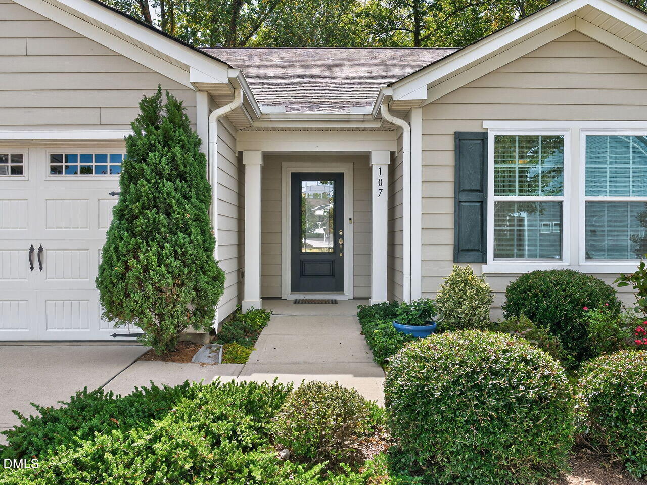 107 Thornbury Street