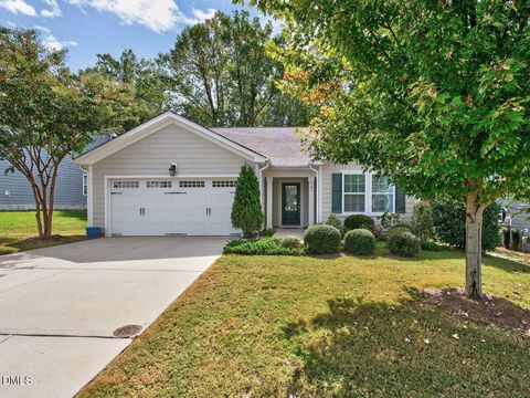 107 Thornbury Street Clayton NC 27527