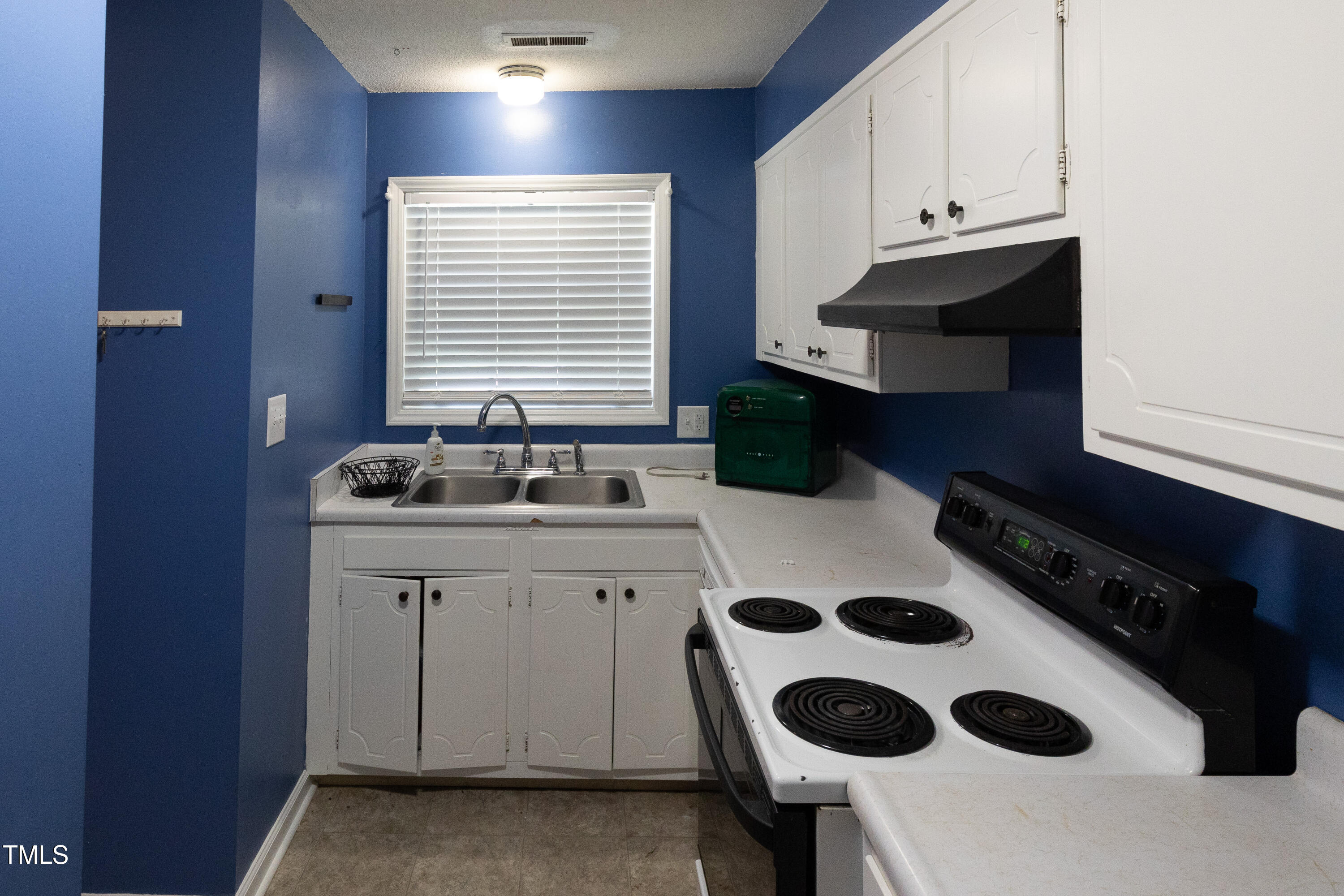 400 Davie Road Apt 26