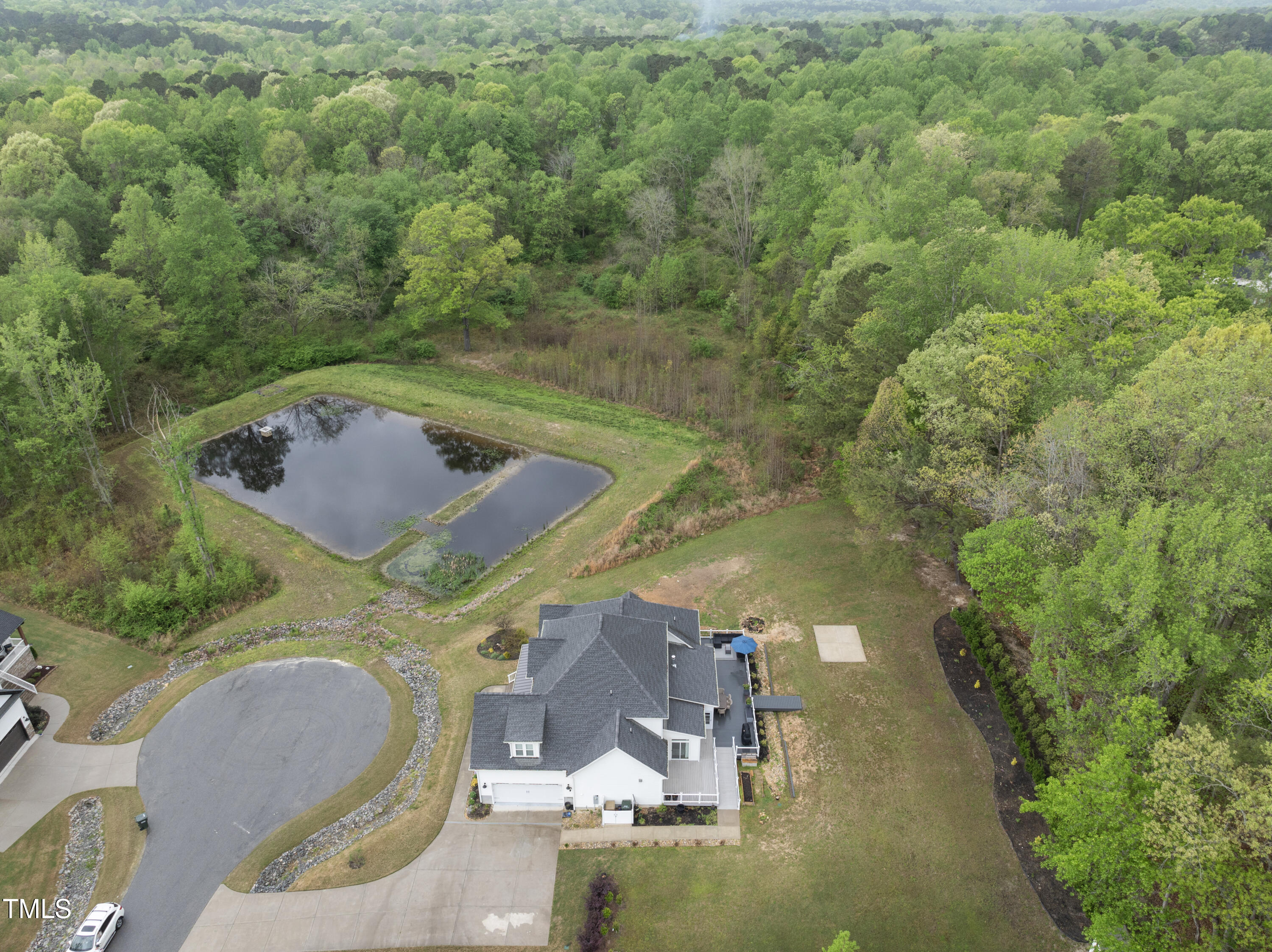 6024 Lunenburg Drive