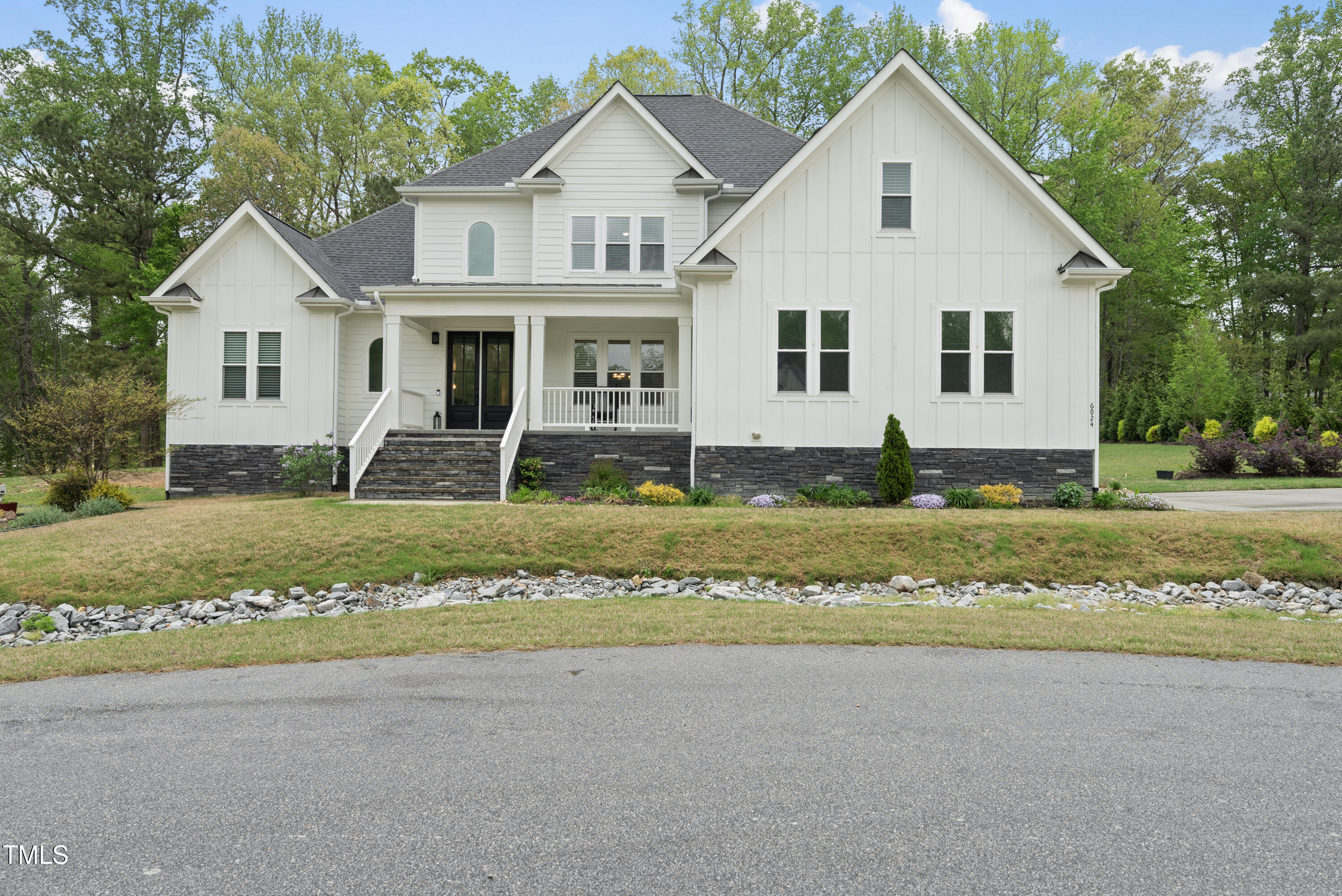 6024 Lunenburg Drive