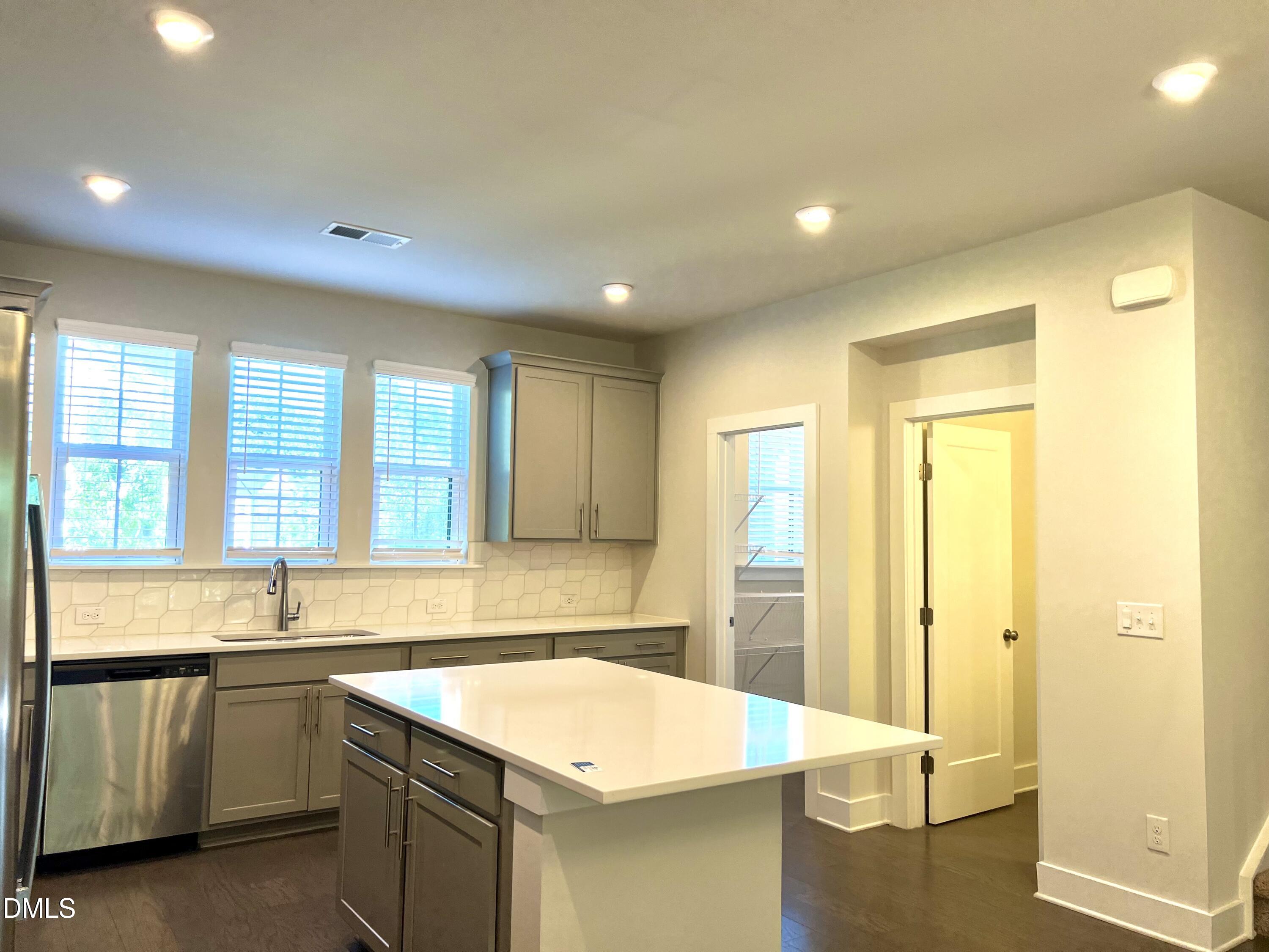 906 Waterside View Drive