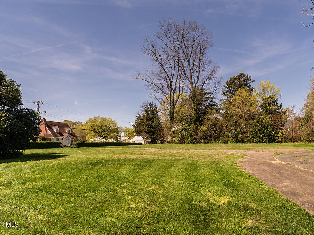 1147 S Church Street