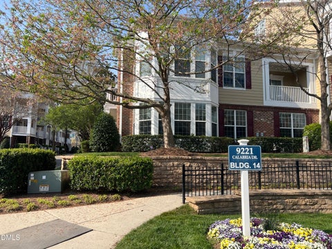 Photo of 9221 Calabria Drive #121, Raleigh, NC 27617 (MLS # 10156120)