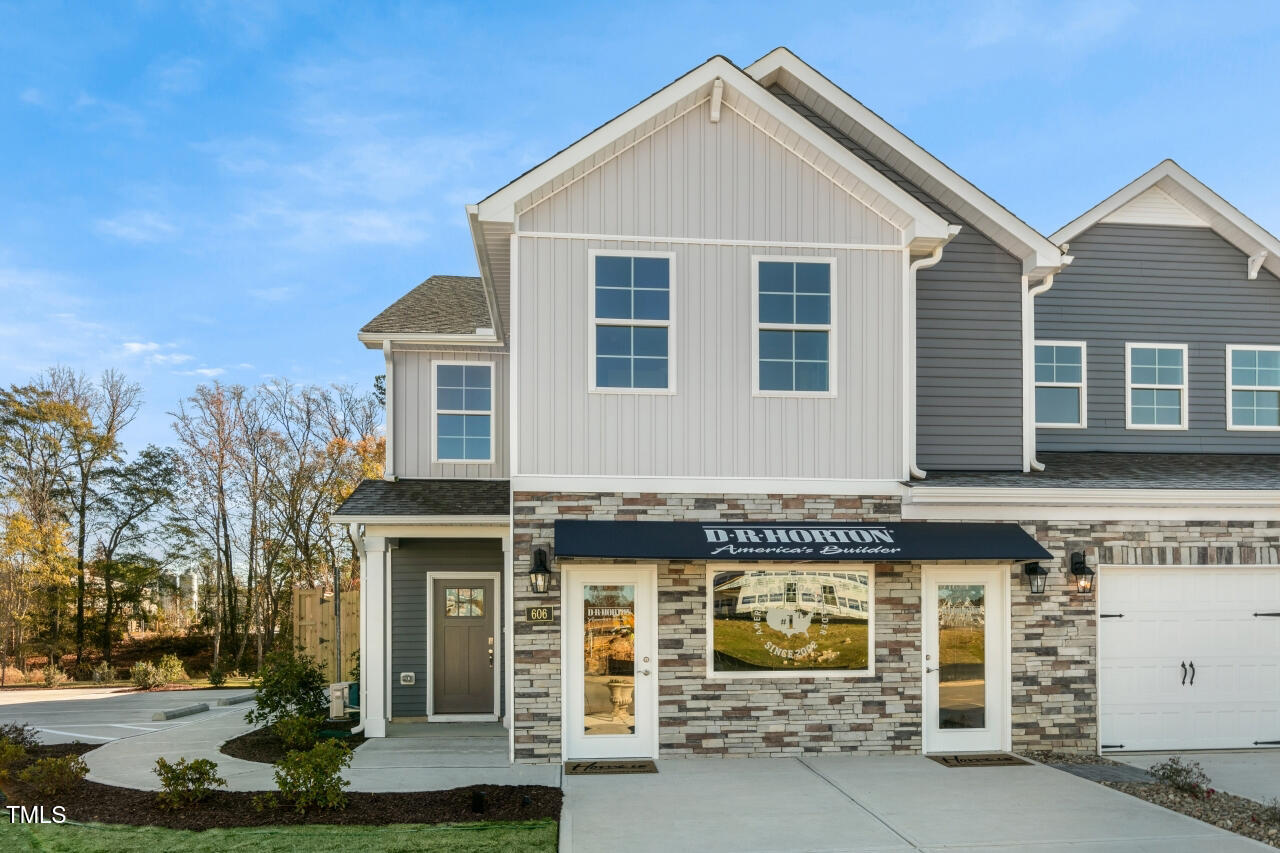 712 Apple Churn Drive
