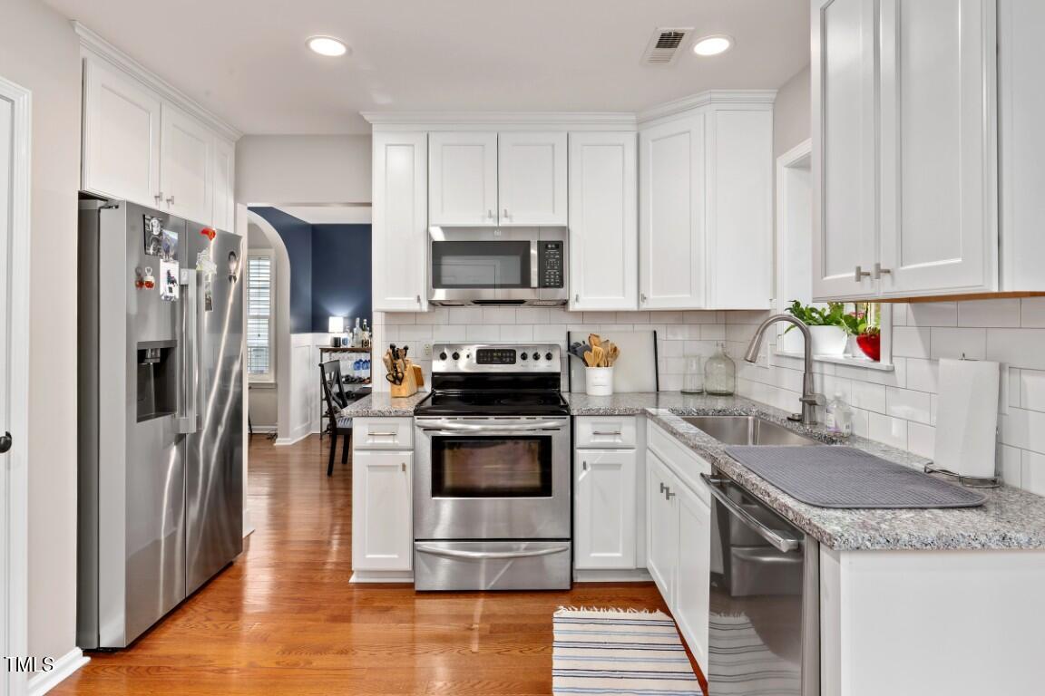 112 Fairford Drive