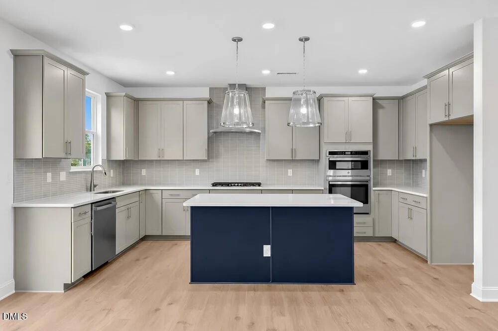 2004 Clydner Drive