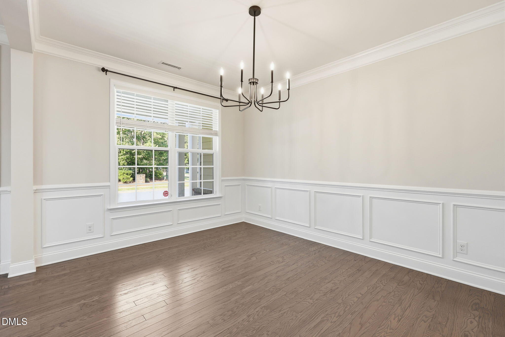 2201 Newleaf Drive