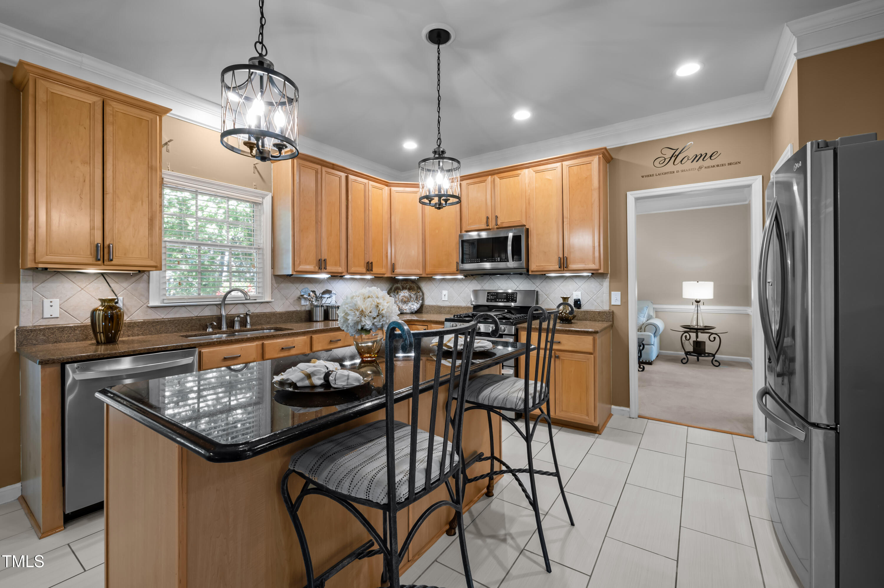 11 Smoketree Court