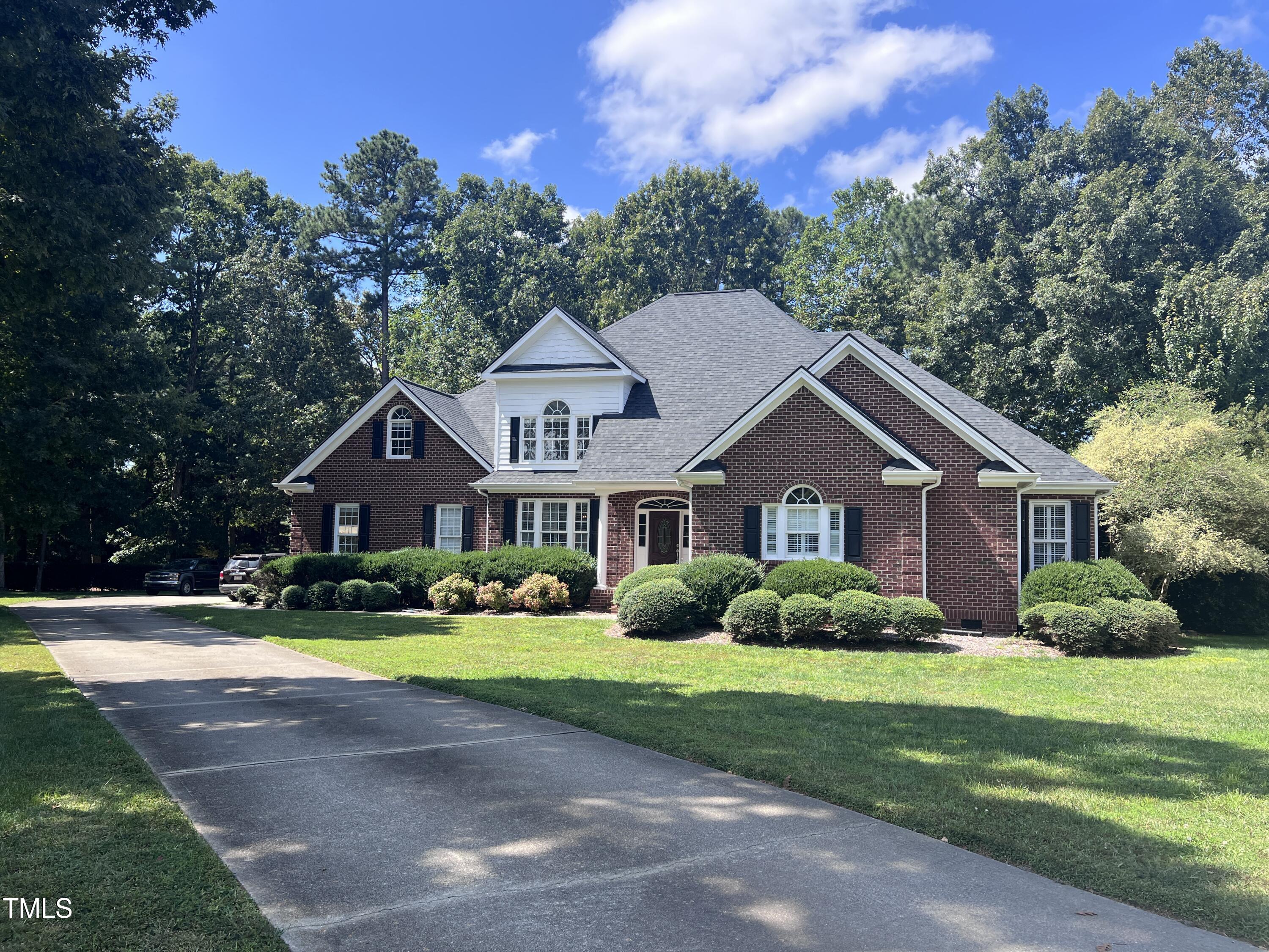 2926 Bells Pointe Ct. Court