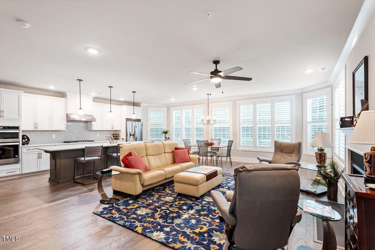 10310 Sablewood Drive 115