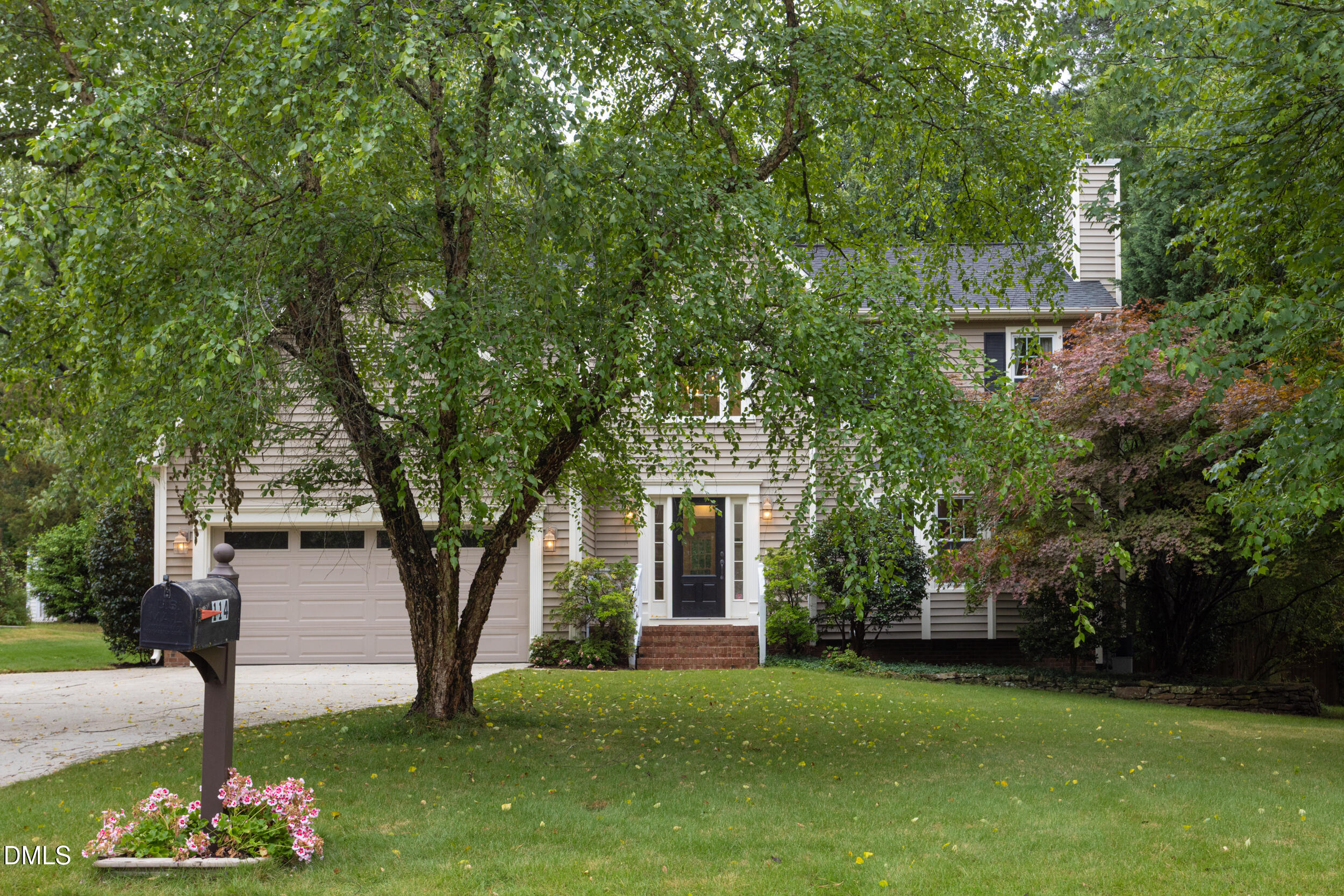 114 Wenonah Way