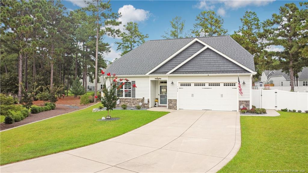 602 Crepe Myrtle Court