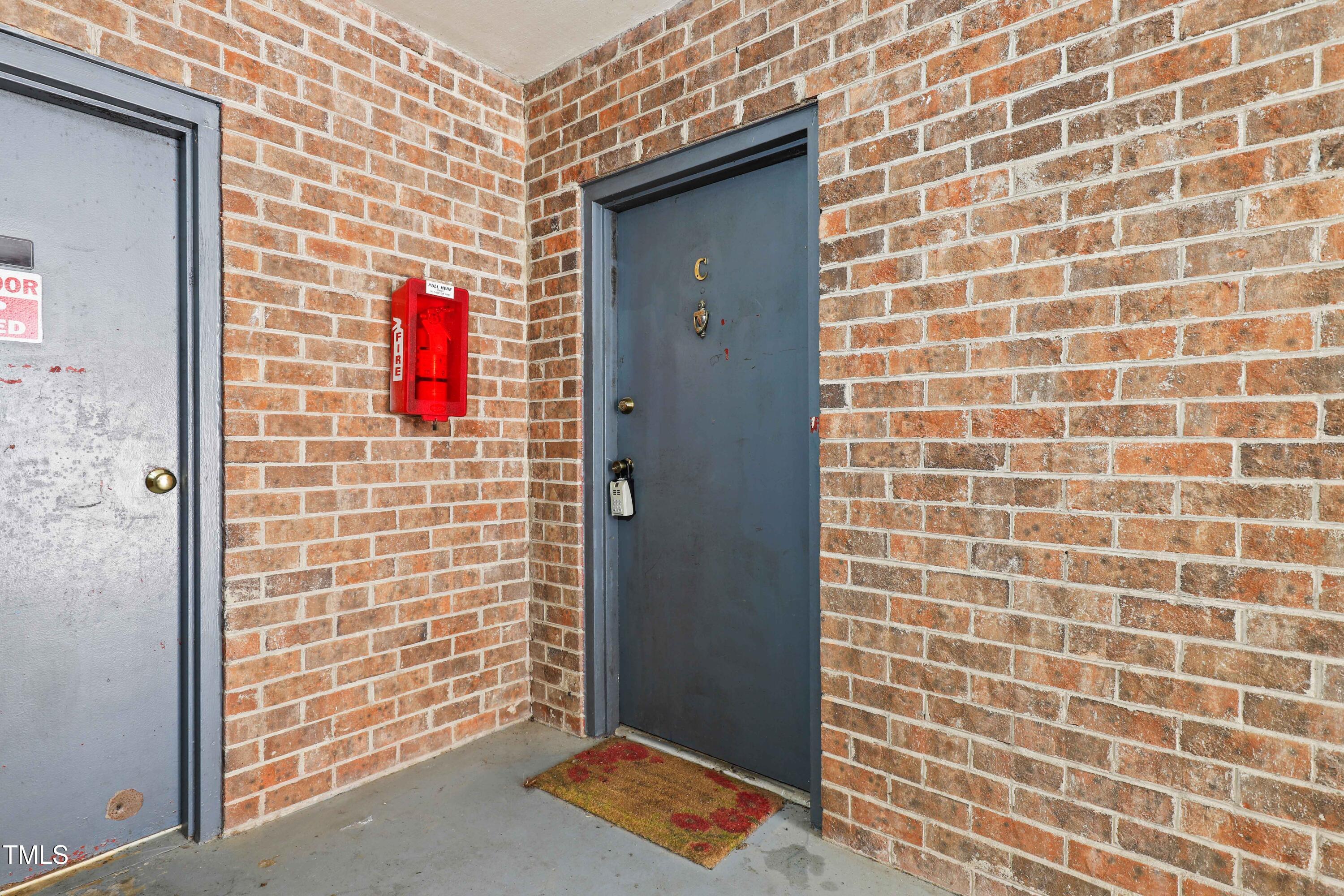 1010 Sandlin Place C