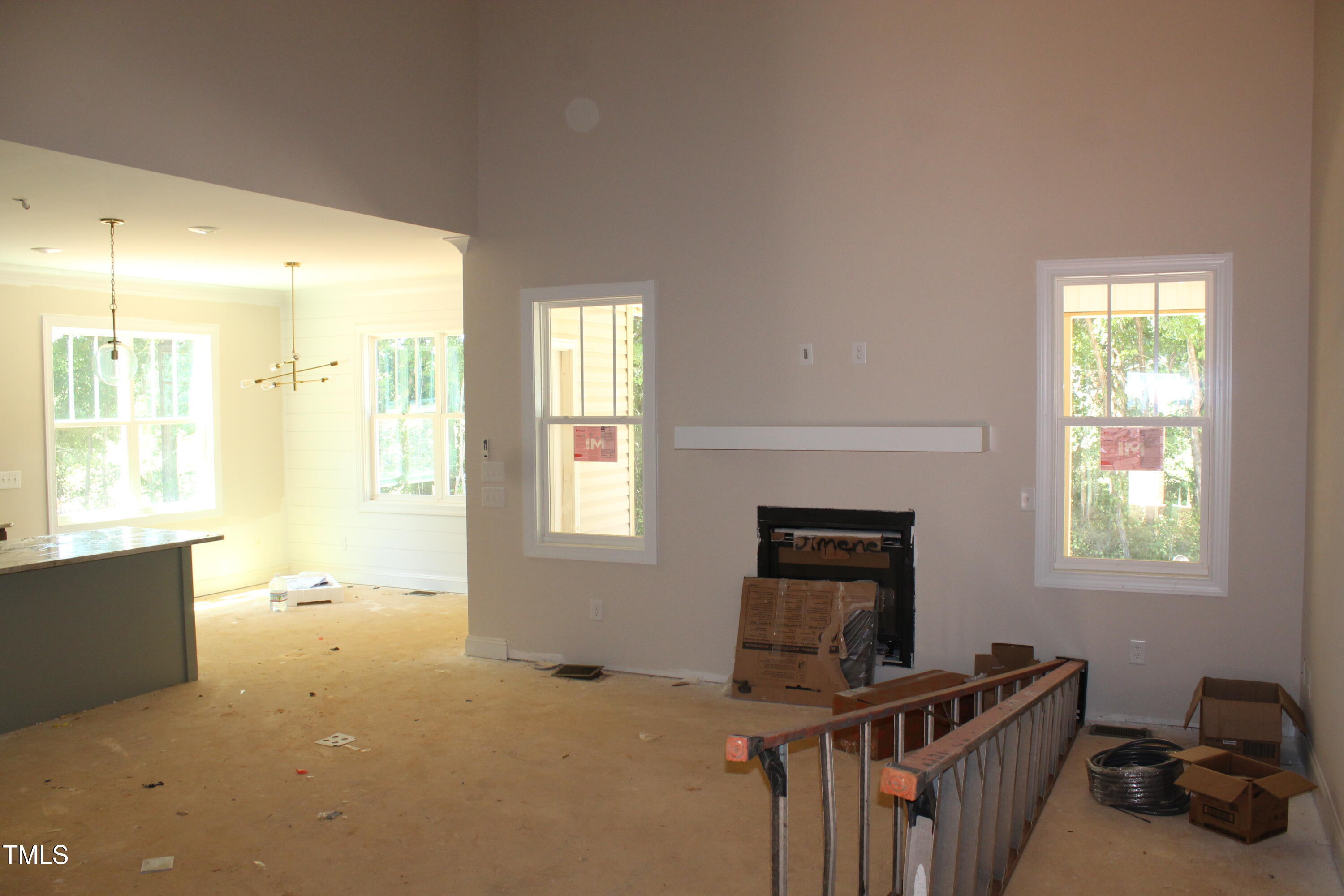 25 Autumnwood Lane