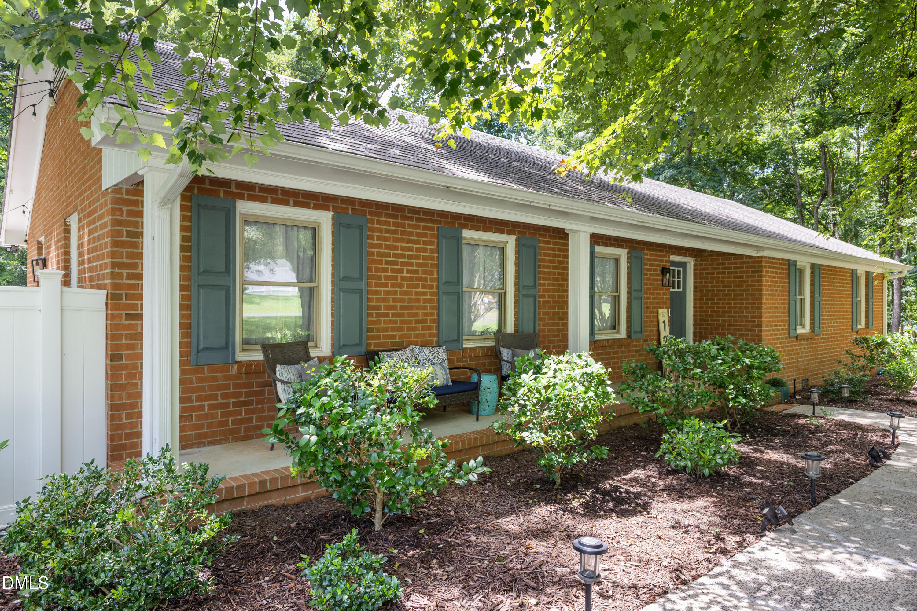 127 Shadowbrook Drive
