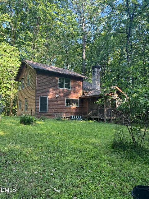 250 Hamamelis Pittsboro NC 27312